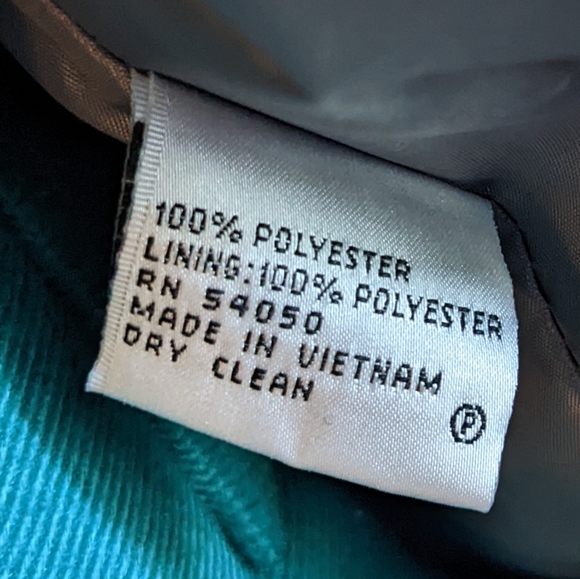 Le Suit Petite Gray Blazer with Scarf - 2P - Picture 10 of 10